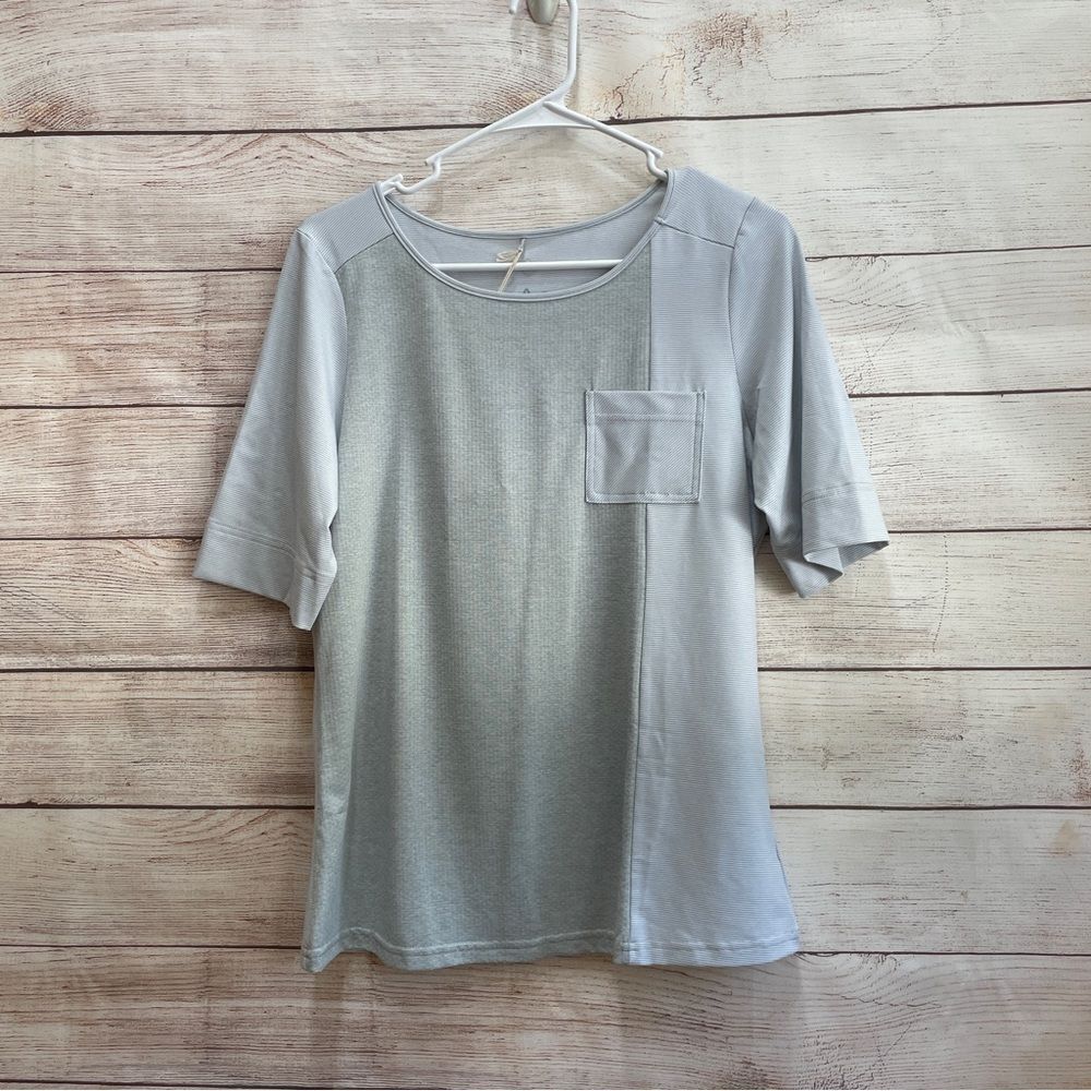 NEW WITH‎ TAGS PRANA PERFORMANCE ALANDRA TOP IN GRAY